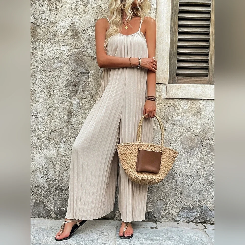 Women Solid Color Simple Spaghetti Strap Jumpsuit - Picture 8 of 9